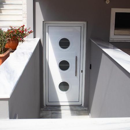 Elias Studio - Near To The Port Of Rafina And The Airport Of Athens Agios Spyridon  Extérieur photo
