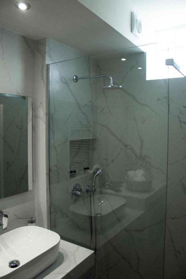 Elias Studio - Near To The Port Of Rafina And The Airport Of Athens Agios Spyridon  Extérieur photo